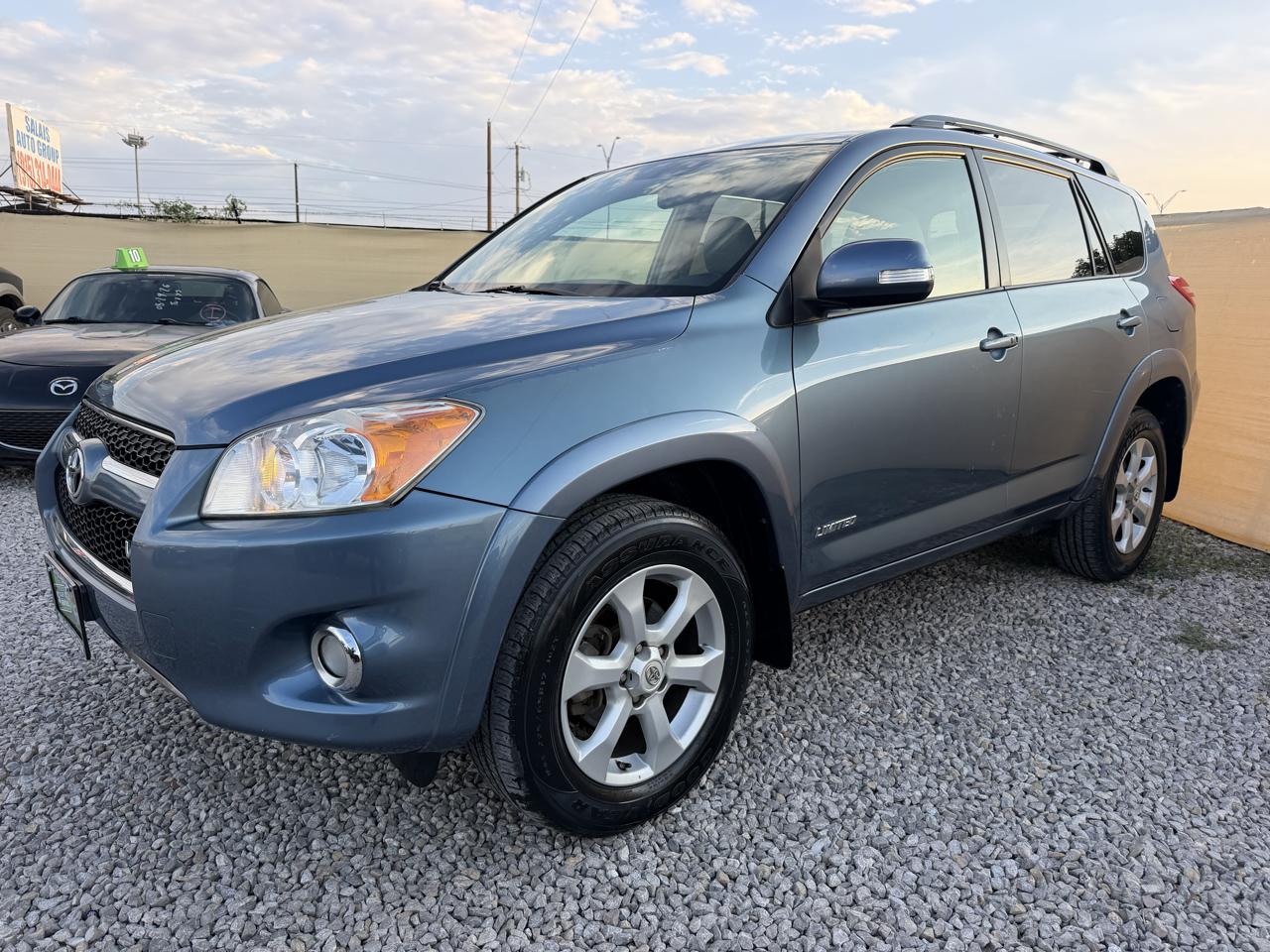 Toyota RAV4 Limited V6 2WD 2012