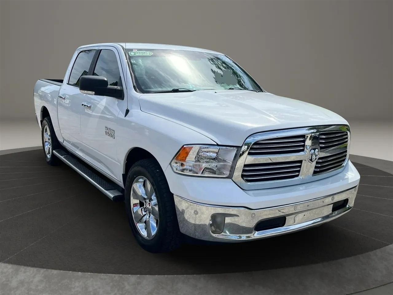 2018 RAM 1500 SLT Crew Cab SWB 2WD