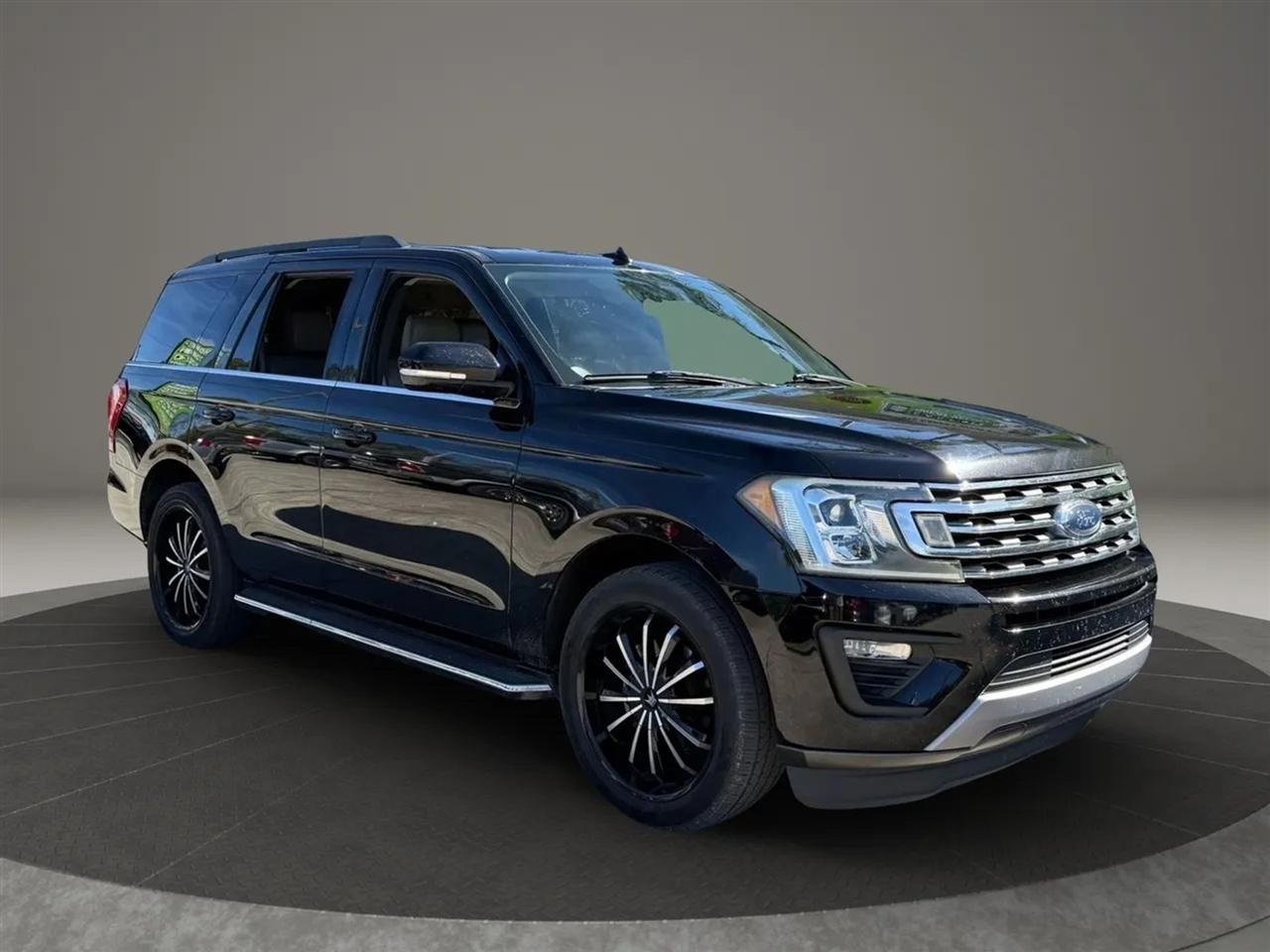 2018 Ford Expedition XLT 2WD