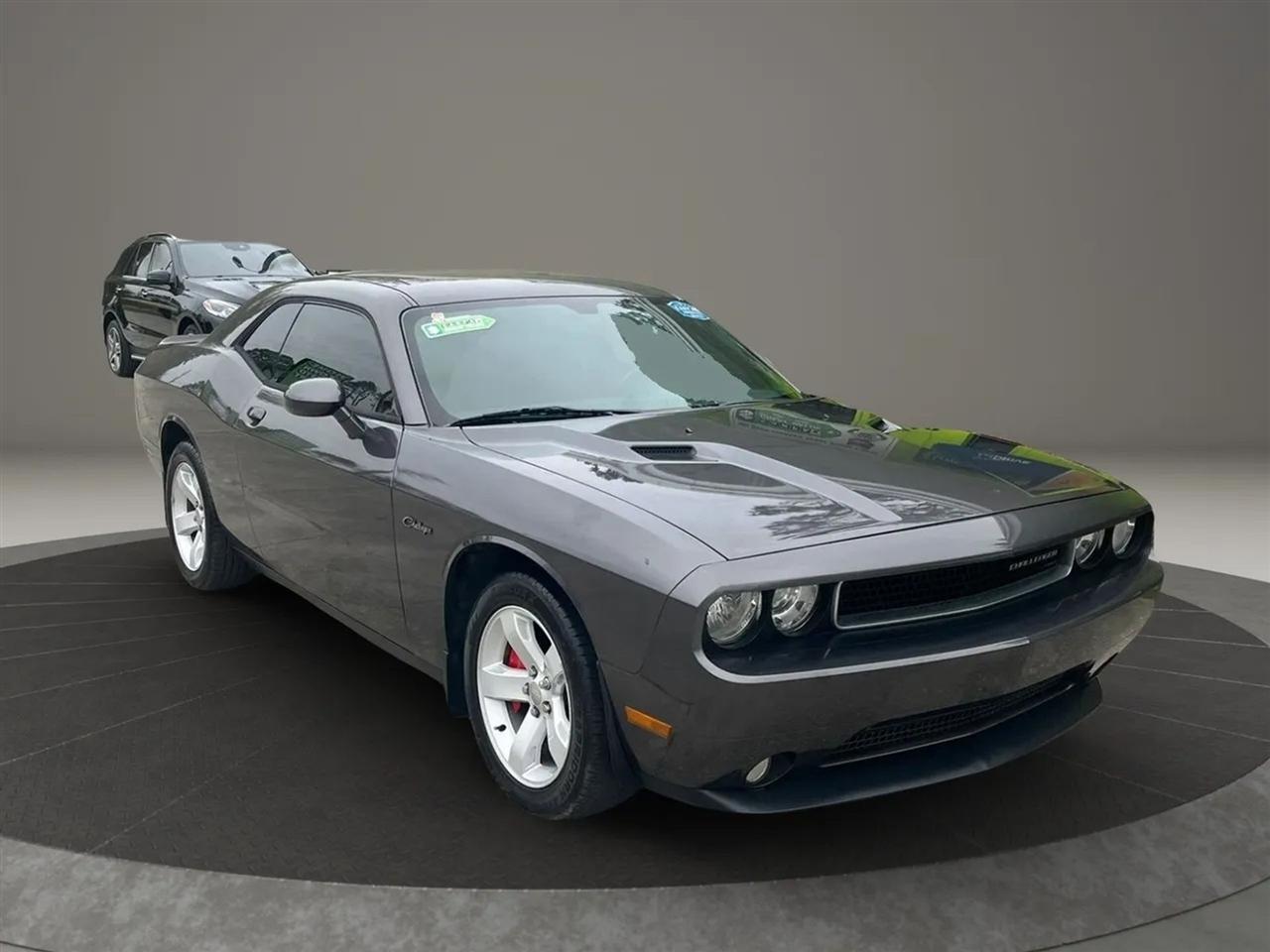 2014 Dodge Challenger SXT
