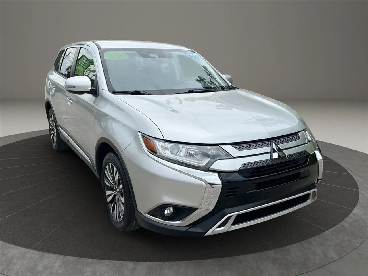 2020 Mitsubishi Outlander SEL AWD