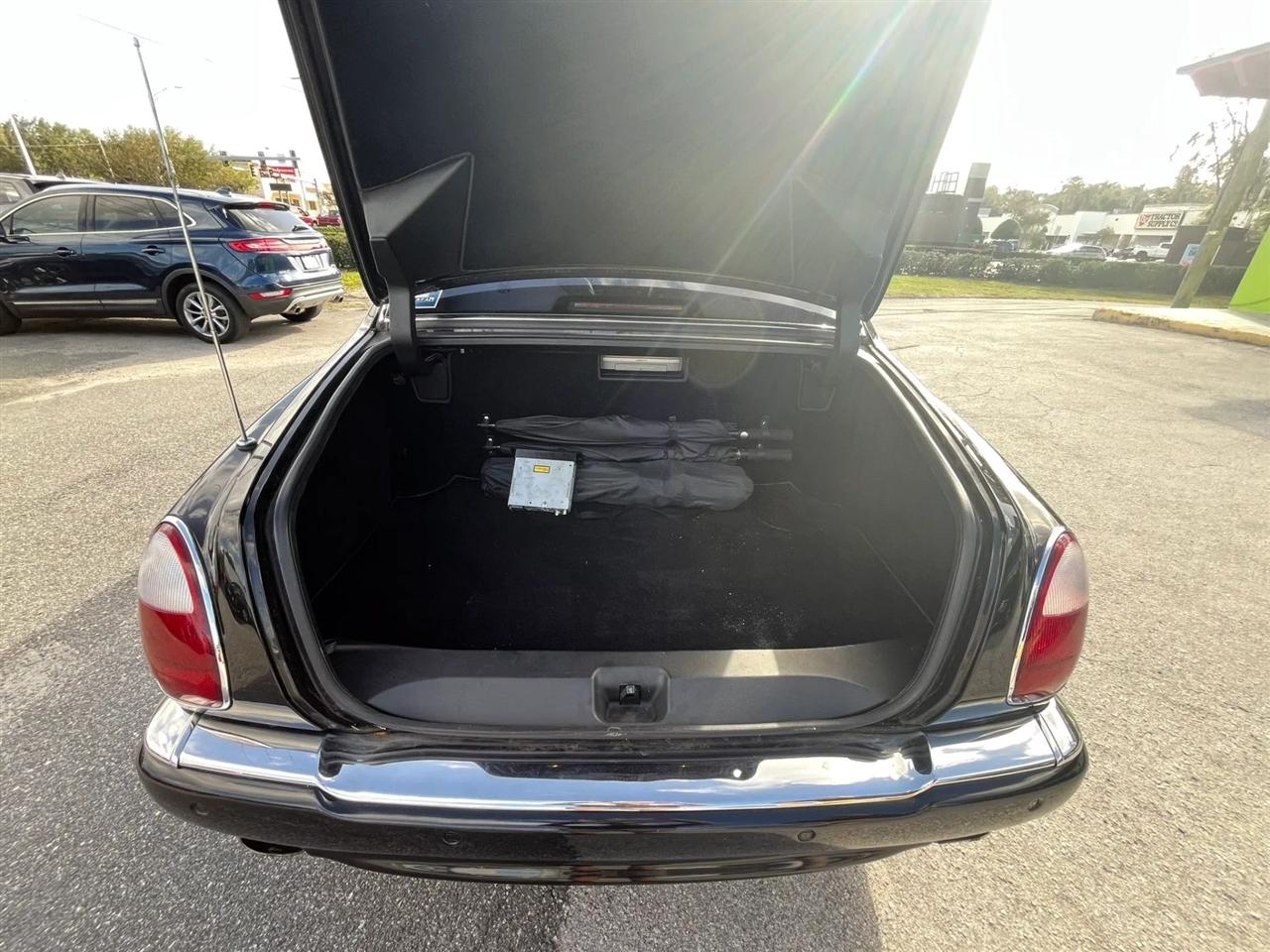 Storage Inventory Label 2001 Bentley Arnage Red Label