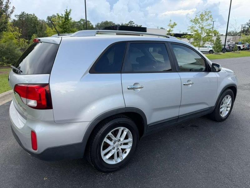 Kia Sorento LX 2WD 2014