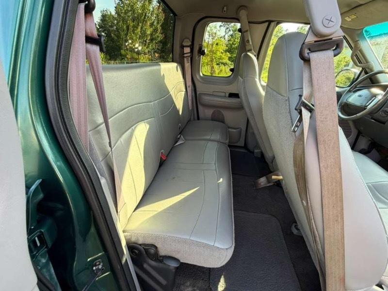 Ford F-150 Lariat SuperCab Short Bed 2WD 2000