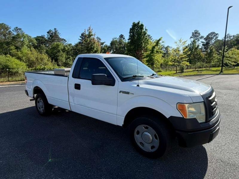 Ford F-150 XL 2WD 2009
