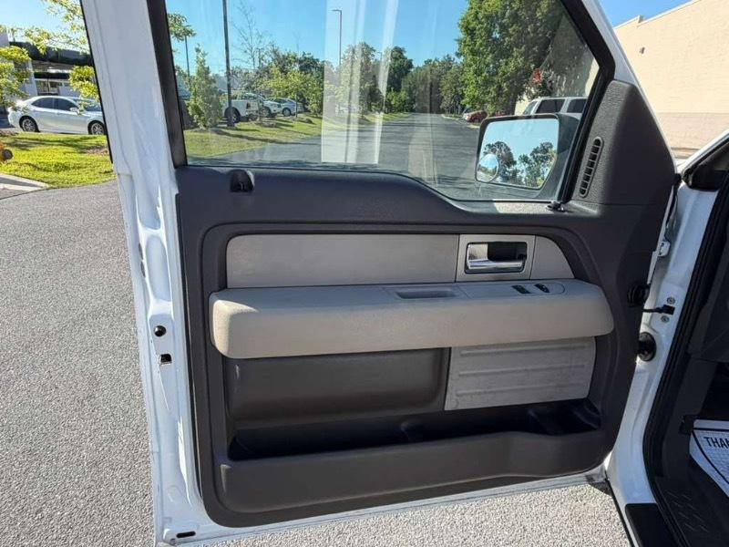 Ford F-150 XL 2WD 2009