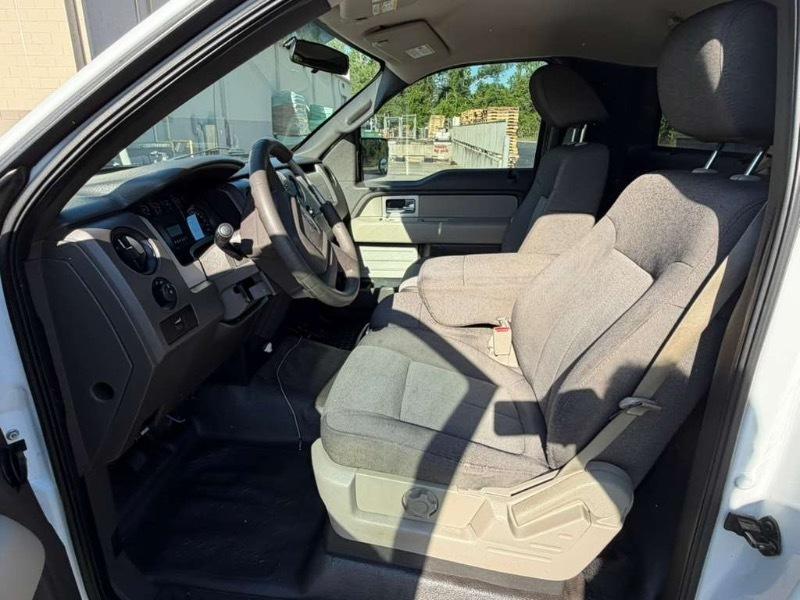 Ford F-150 XL 2WD 2009