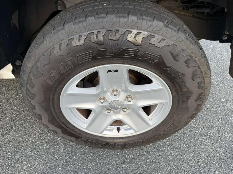Jeep Wrangler Unlimited Sport 4WD 2012