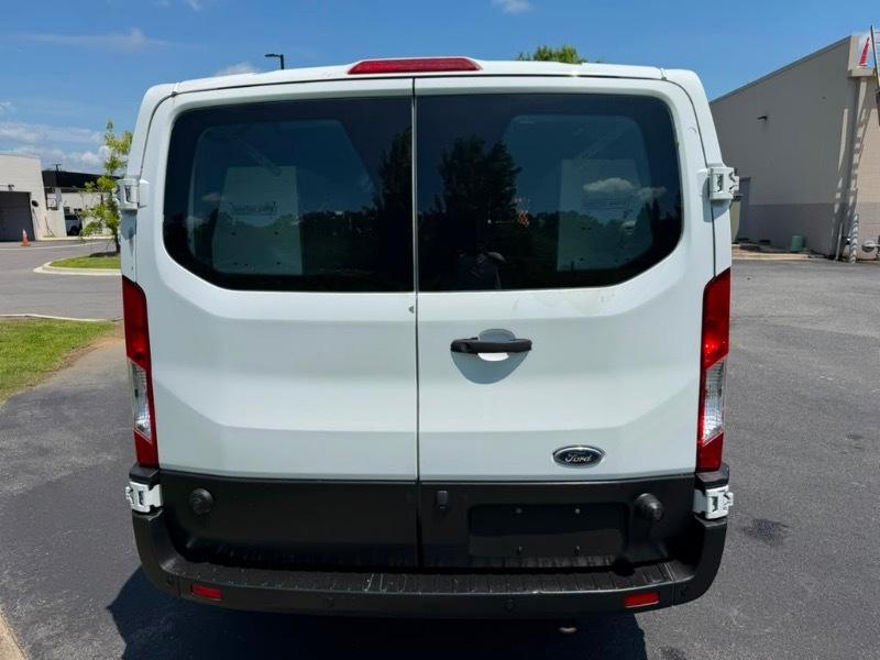 Ford Transit 150 Van Low Roof w/Sliding Pass. 130-in. WB 2020