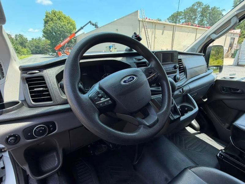 Ford Transit 150 Van Low Roof w/Sliding Pass. 130-in. WB 2020