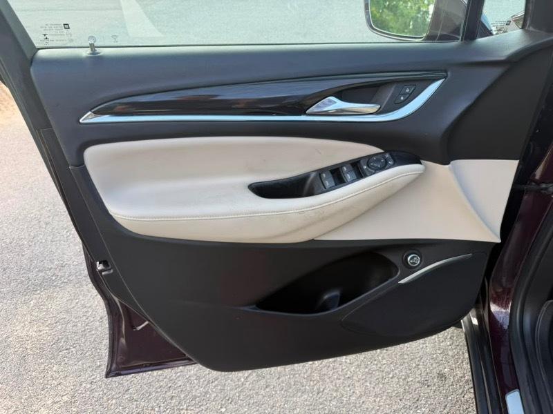 Buick Enclave Essence FWD 2019