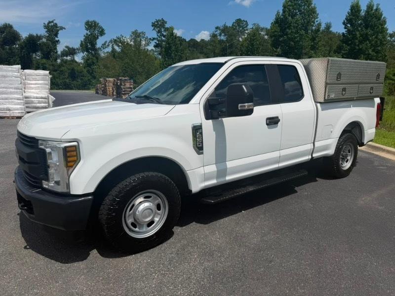 Ford F-250 SD Lariat SuperCab 2WD 2019