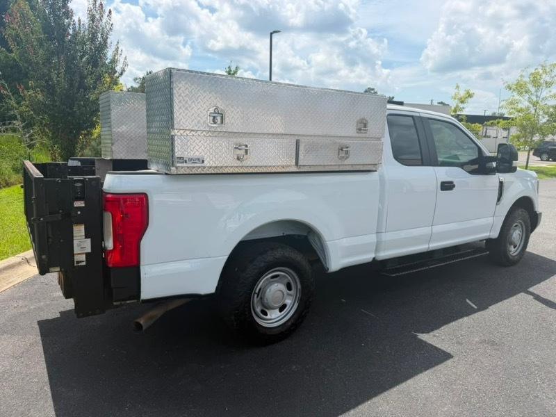 Ford F-250 SD Lariat SuperCab 2WD 2019