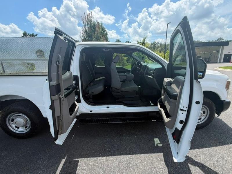 Ford F-250 SD Lariat SuperCab 2WD 2019