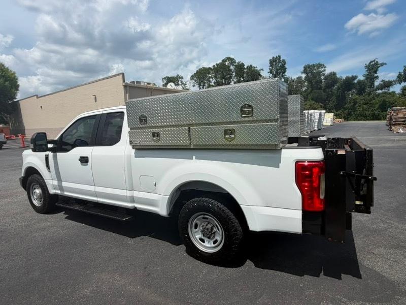 Ford F-250 SD Lariat SuperCab 2WD 2019
