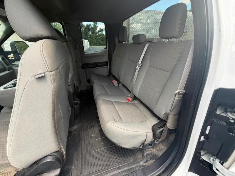 Ford F-250 SD Lariat SuperCab 2WD 2019