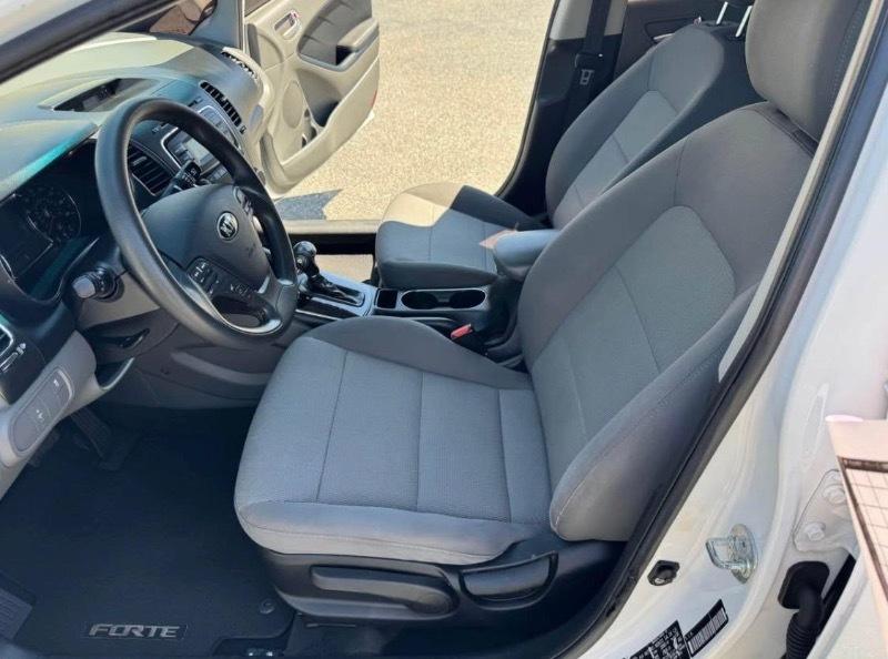 Kia Forte LX 6M 2018