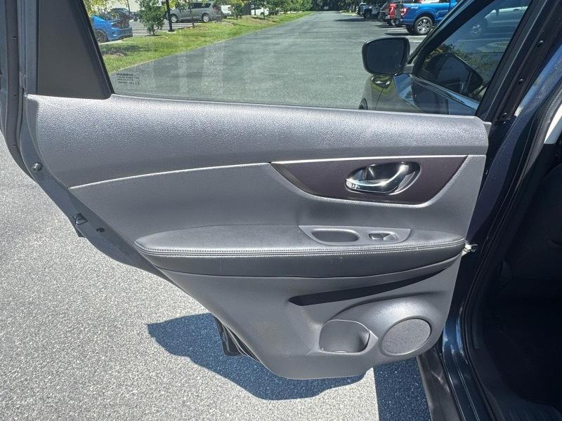 Nissan Rogue S 2WD 2016