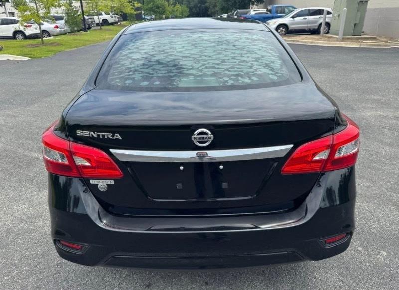 Nissan Sentra S CVT 2019