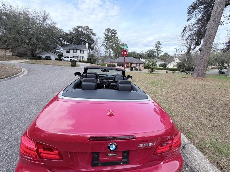 BMW 3-Series 328i Convertible - SULEV 2011