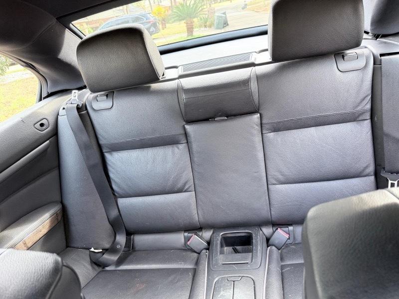 BMW 3-Series 328i Convertible - SULEV 2011