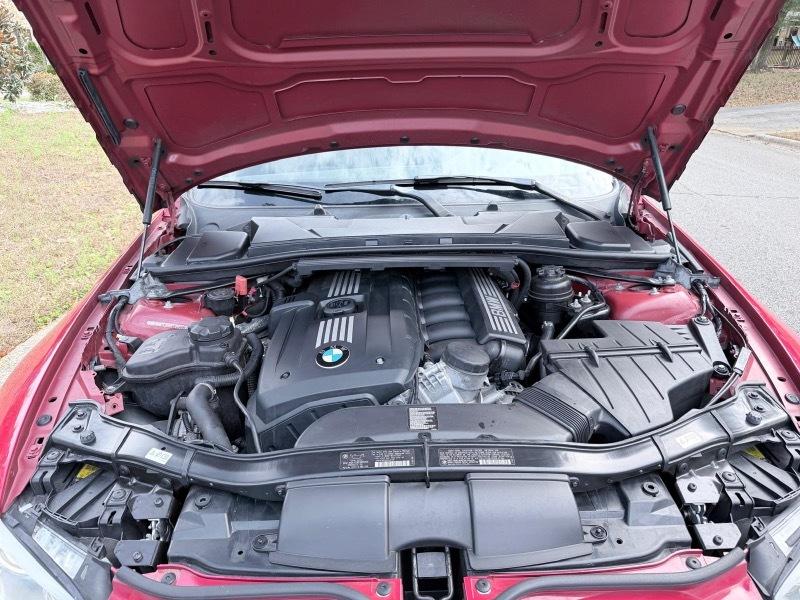 BMW 3-Series 328i Convertible - SULEV 2011