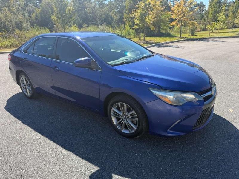 Toyota Camry SE 2015