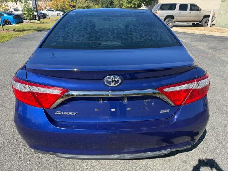 Toyota Camry SE 2015