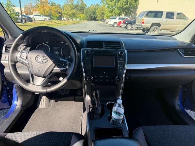 Toyota Camry SE 2015