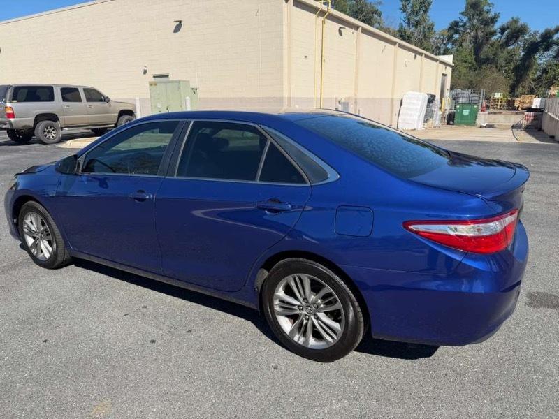 Toyota Camry SE 2015