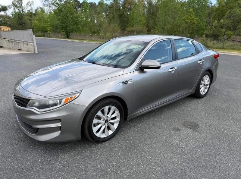 Kia Optima LX 2017