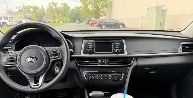 Kia Optima LX 2017