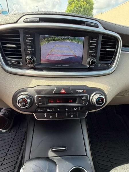 Kia Sorento LX 2WD 2019
