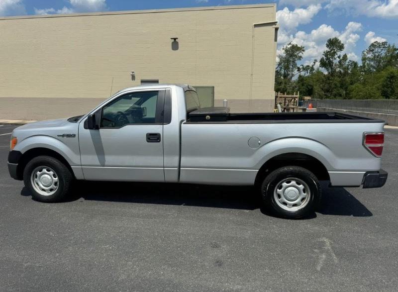 Ford F-150 XL 8-ft. Bed 2WD 2014