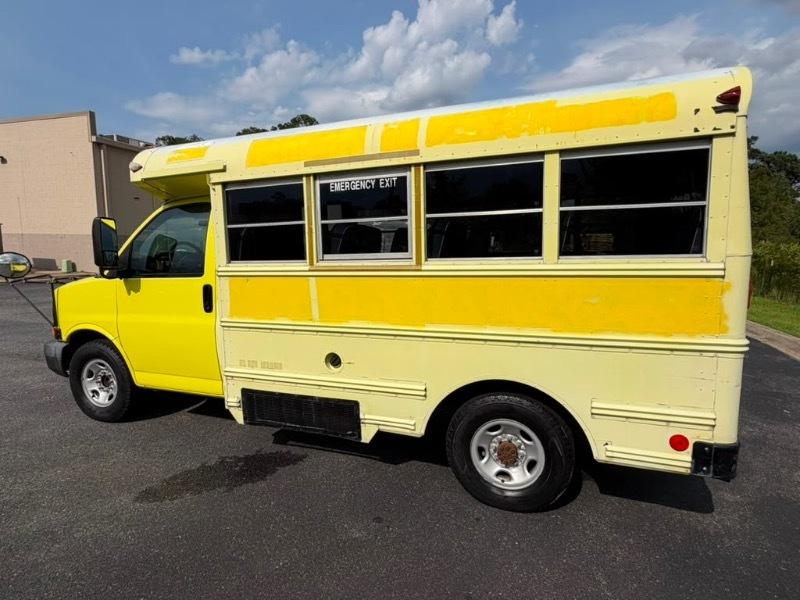 Chevrolet Express G3500 2004