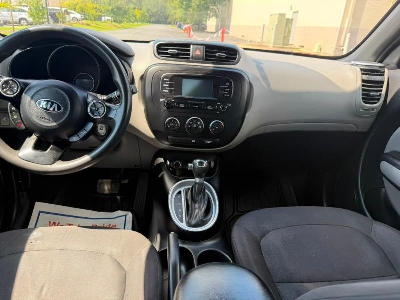 Kia Soul Base 6A 2016