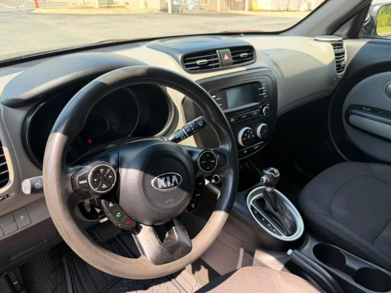 Kia Soul Base 6A 2016