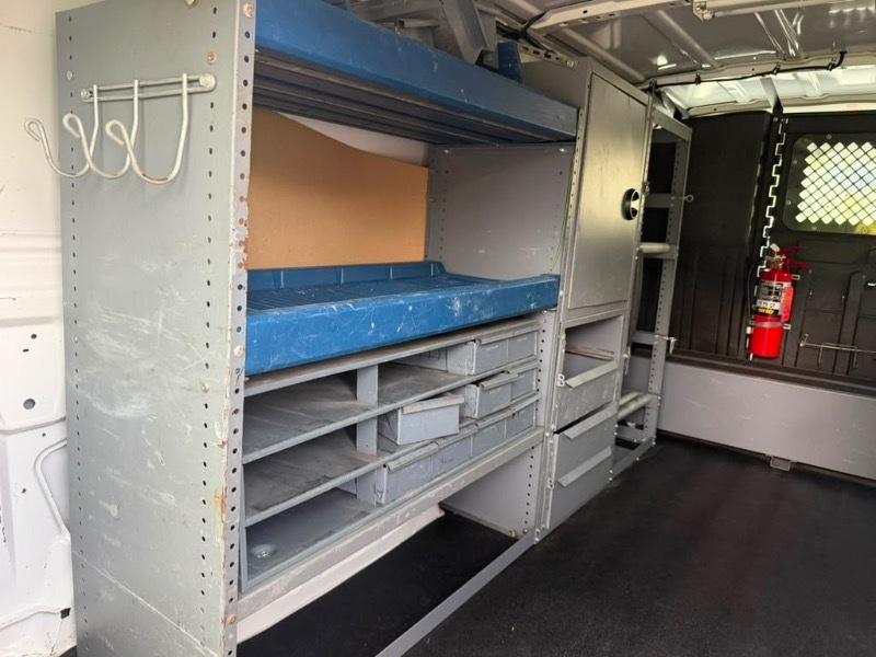Ford Econoline E-250 2012
