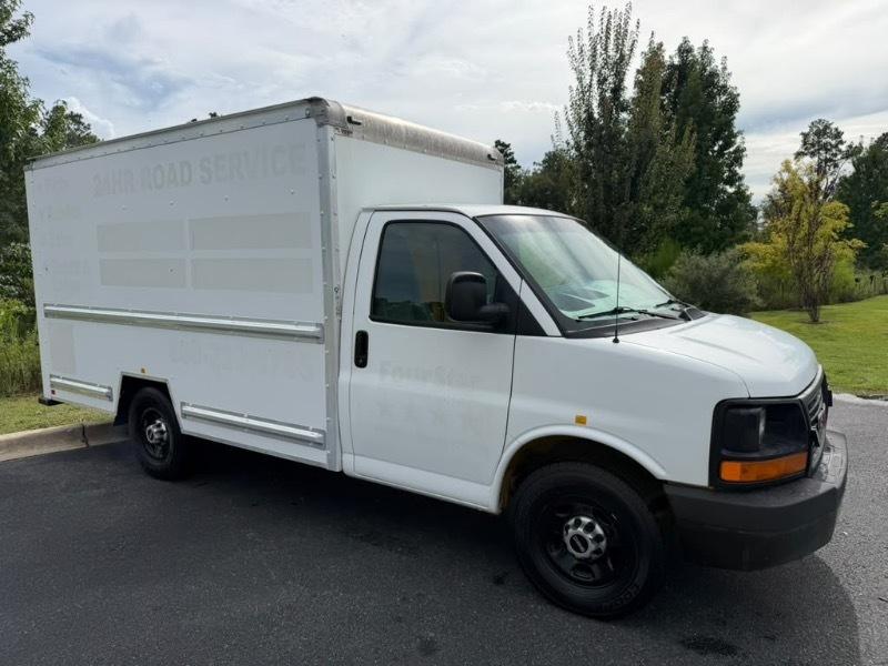GMC Savana G3500 139 in. 2014