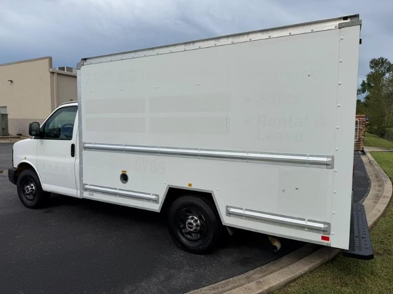 GMC Savana G3500 139 in. 2014