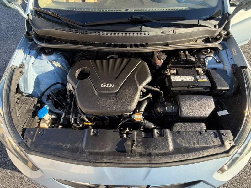Hyundai Accent GLS 4-Door 2012