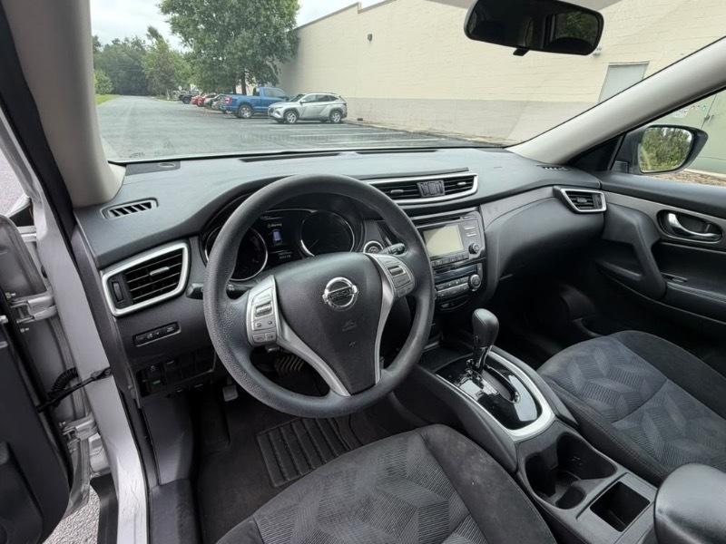 Nissan Rogue S 2WD 2015