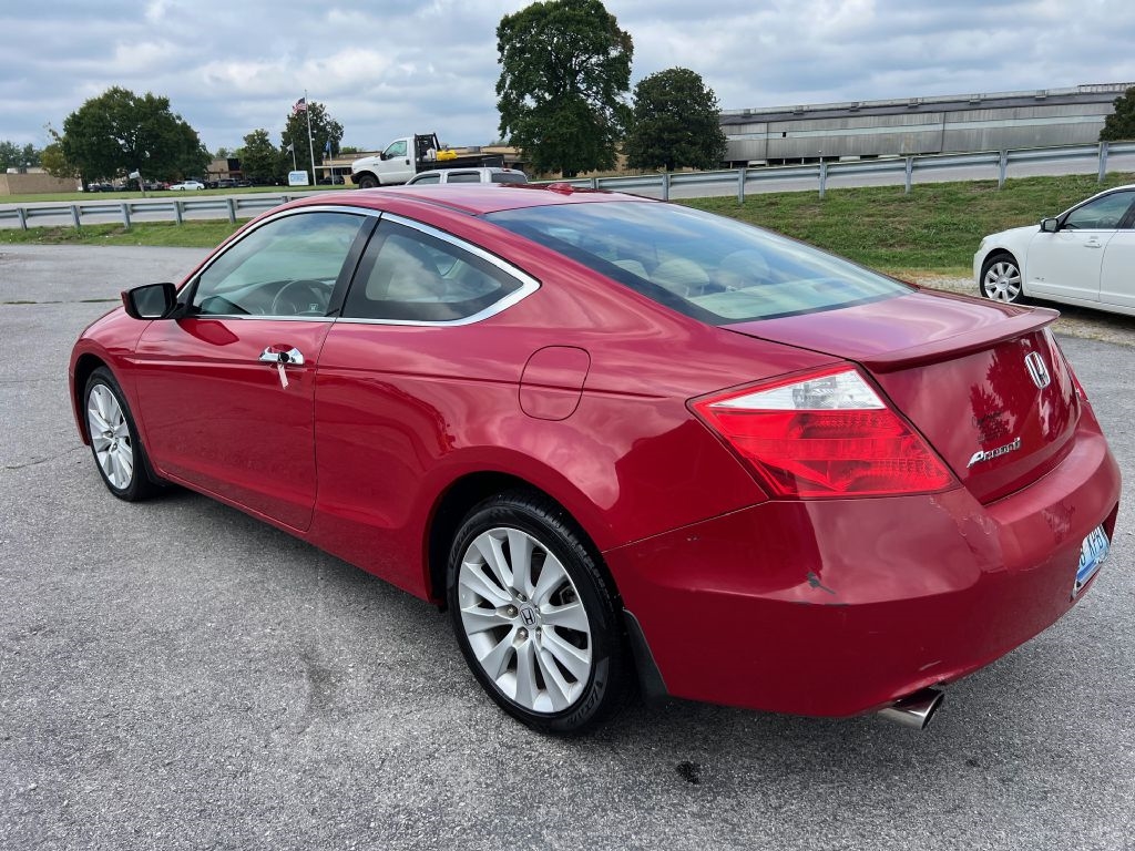 Honda Accord  2010