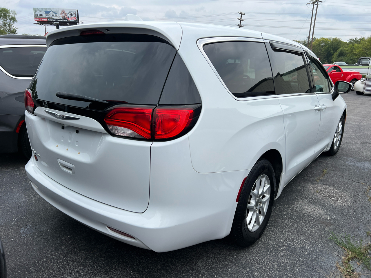 Chrysler Pacifica  2017