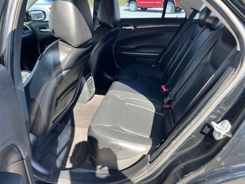 Chrysler 300  2015