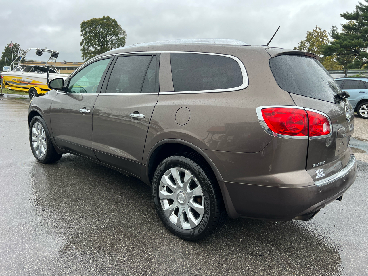 Buick Enclave  2011
