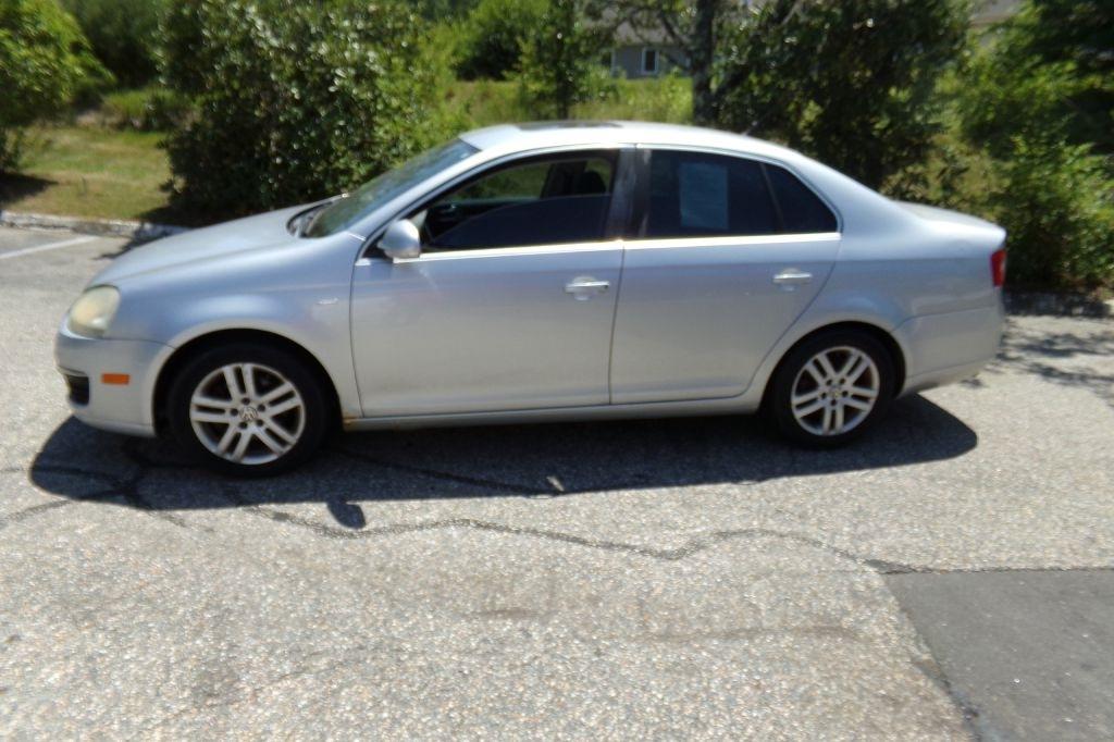 Volkswagen Jetta  2007