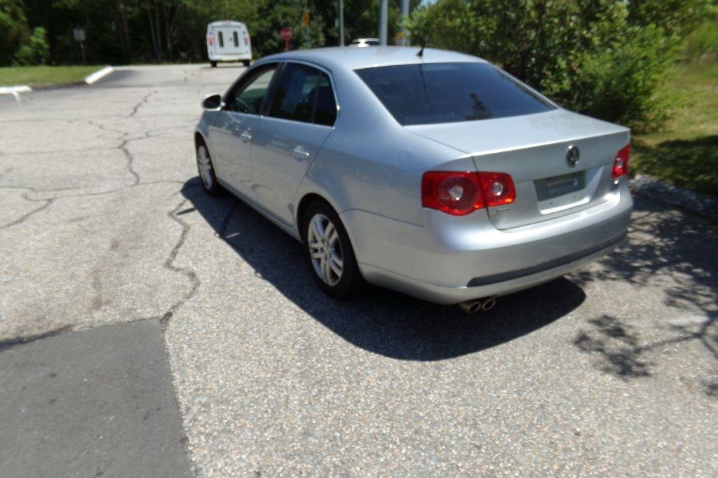 Volkswagen Jetta  2007