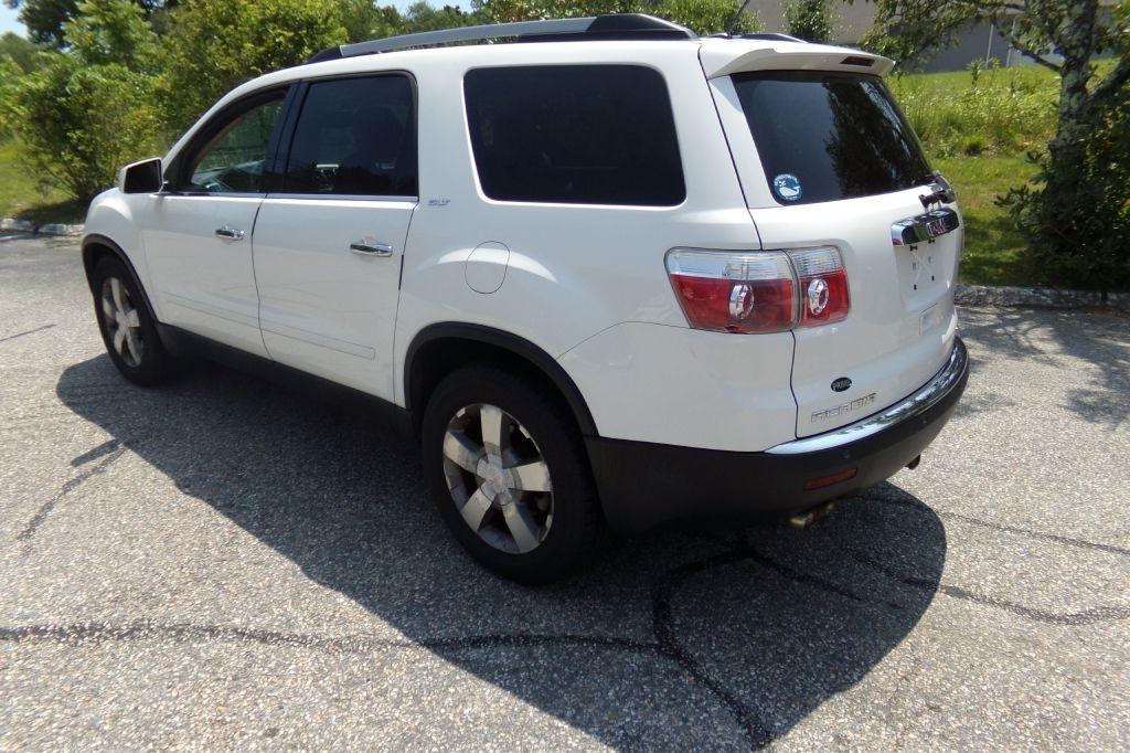 GMC Acadia  2011