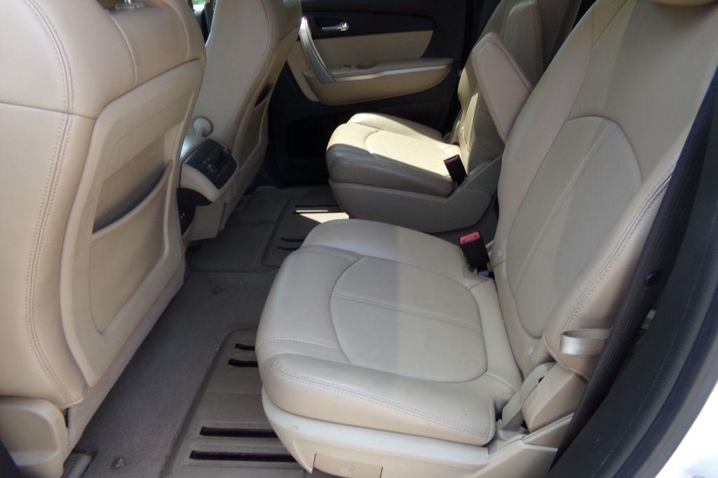 GMC Acadia  2011